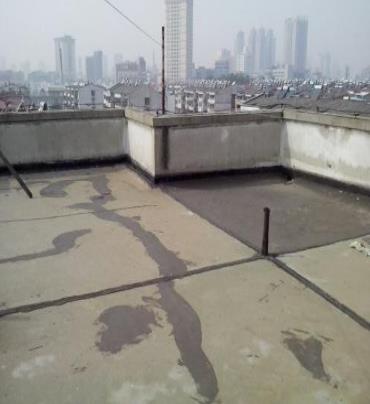 汉阳漏水维修 楼顶漏水是什么原因，楼顶漏水维修方法是什么?
